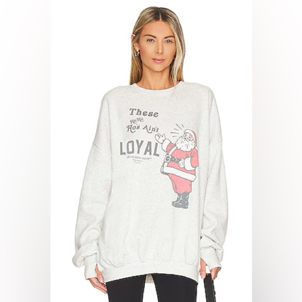 Ain't Loyal Jumper in Pebble Heather
THE LAUNDRY ROOM